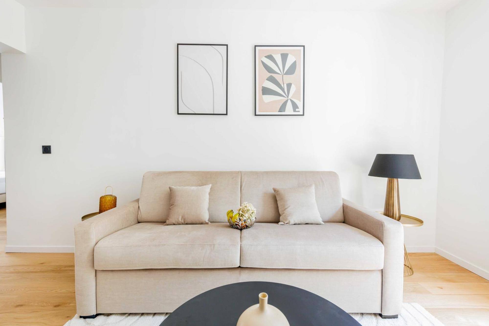 Chic Appartement - 1Br-4P - Chateau De ヴァンセンヌ エクステリア 写真