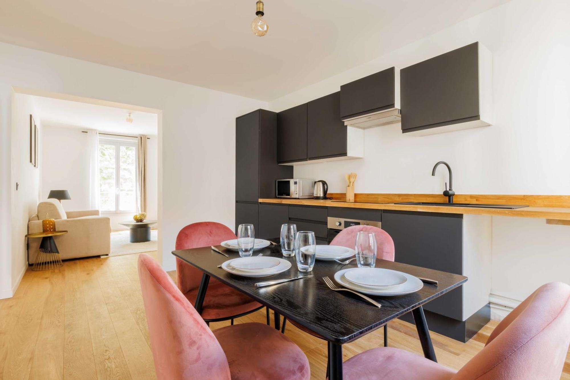 Chic Appartement - 1Br-4P - Chateau De ヴァンセンヌ エクステリア 写真